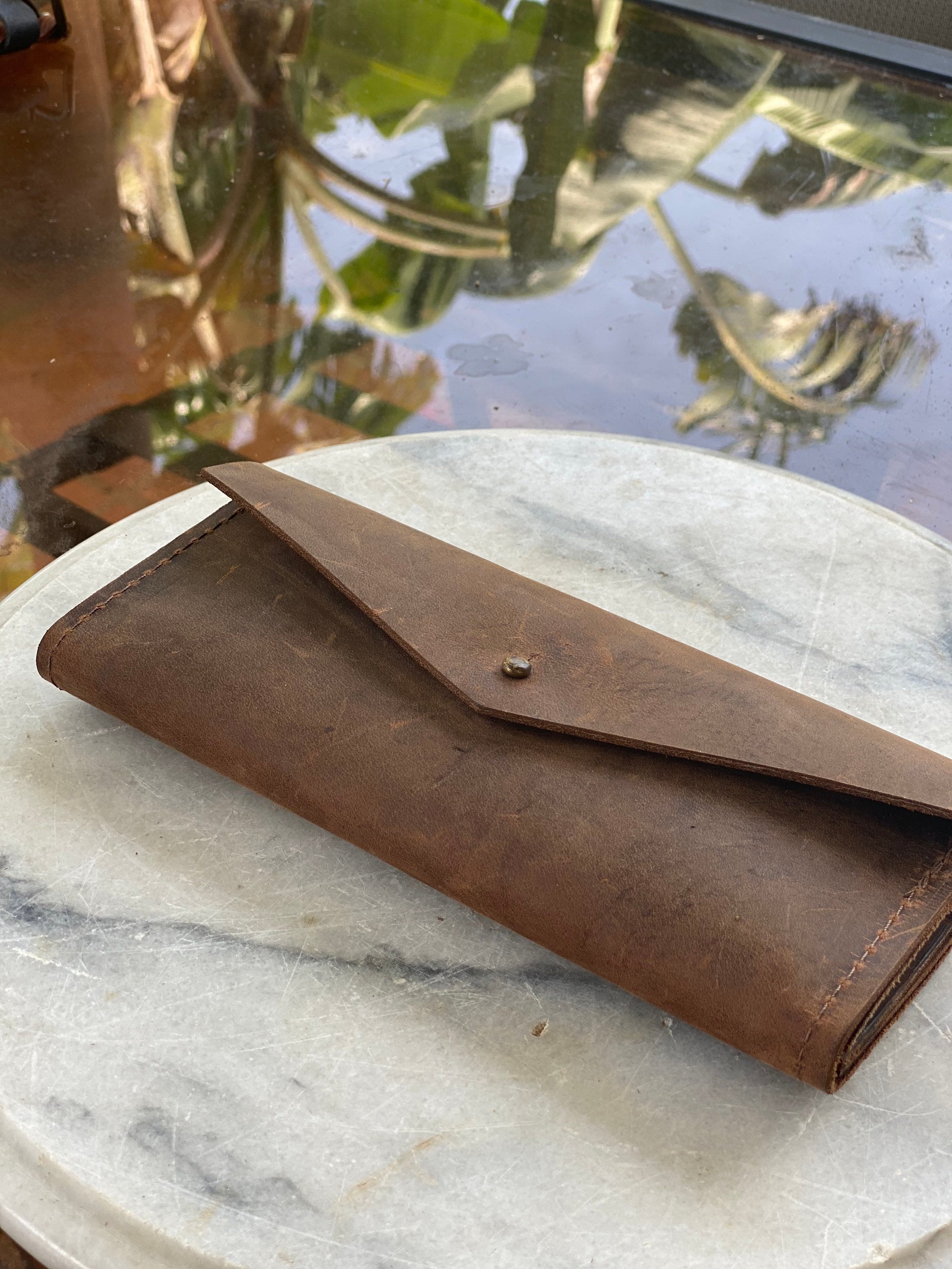 Minimalist Full Size Leather Wallet